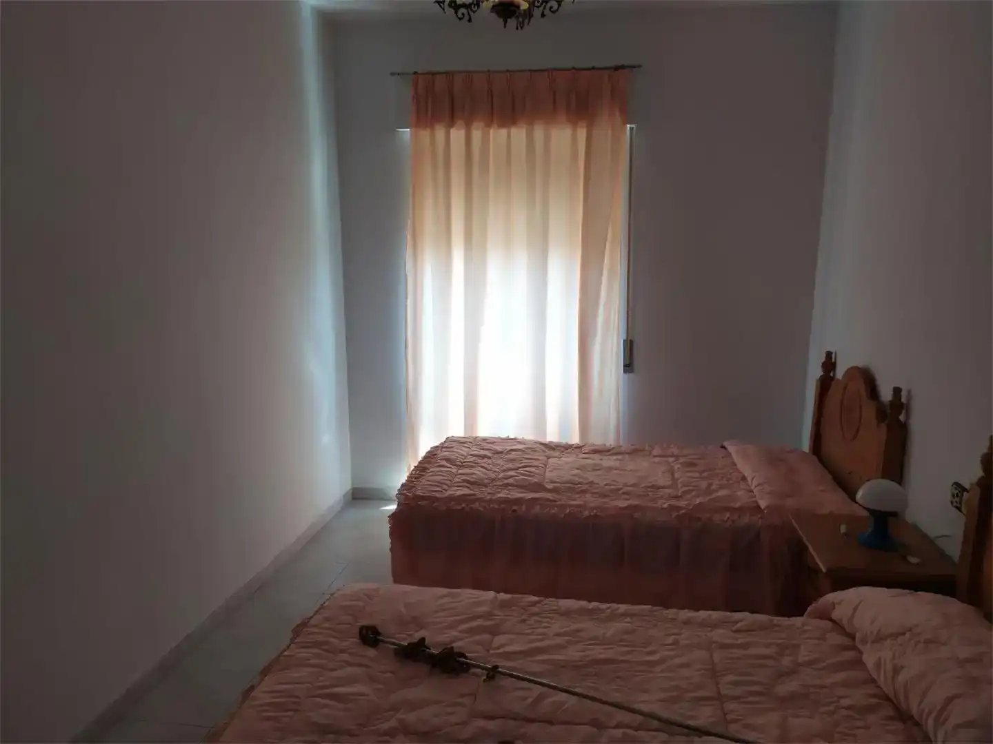 Bedroom of Flat for rent in Linares  with Air Conditioner and Balcony