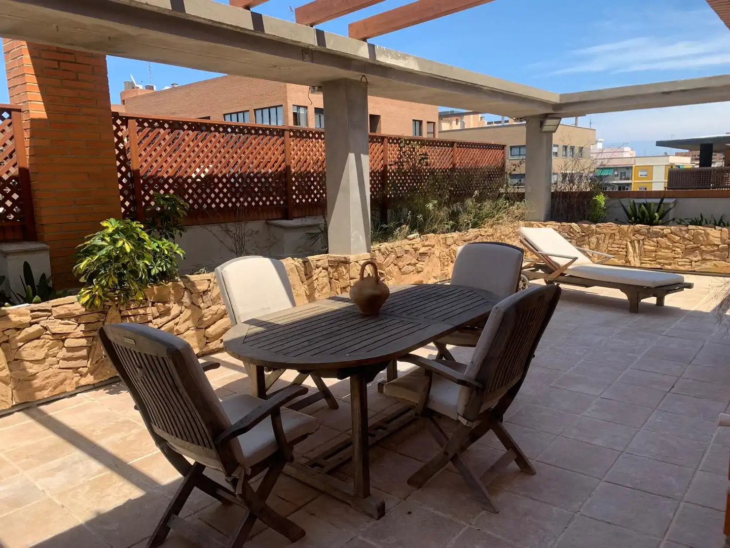 Ático de alquiler en Carrer de Rafael Reyes i Torrent (Pintor), L'Amistat