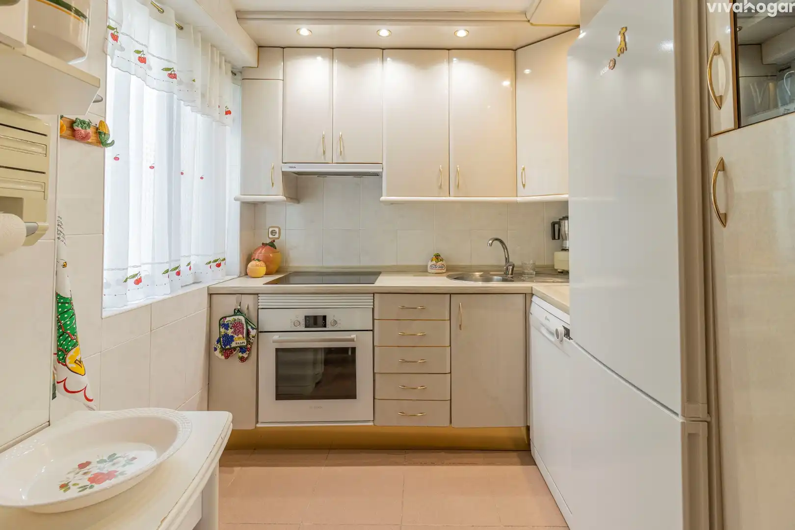Cocina de Piso en venta en  Madrid Capital con Aire acondicionado, Calefacción y Terraza