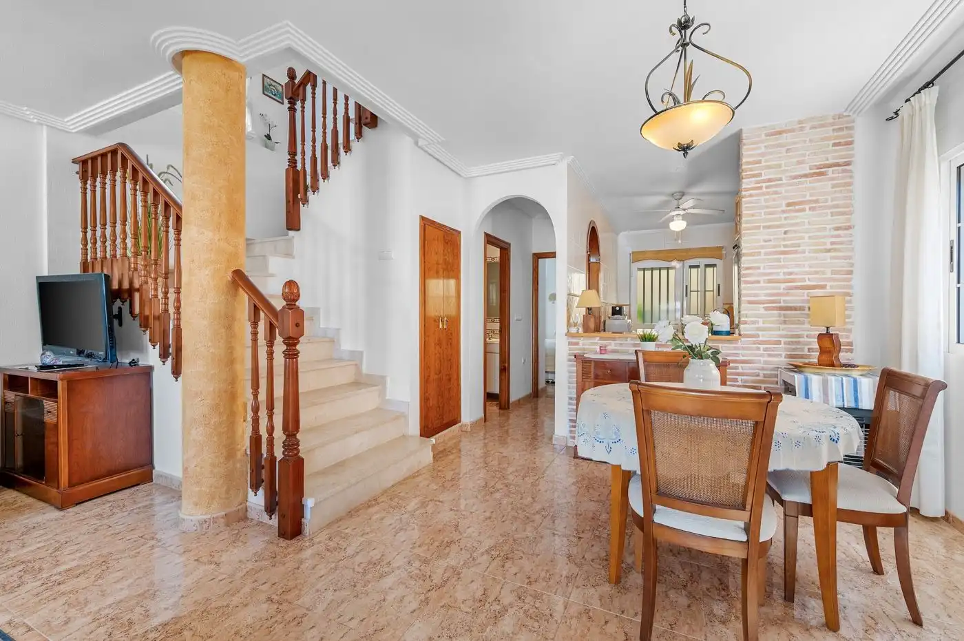 Villa mit Pool zum Verkauf in El Raso, imagen 9
