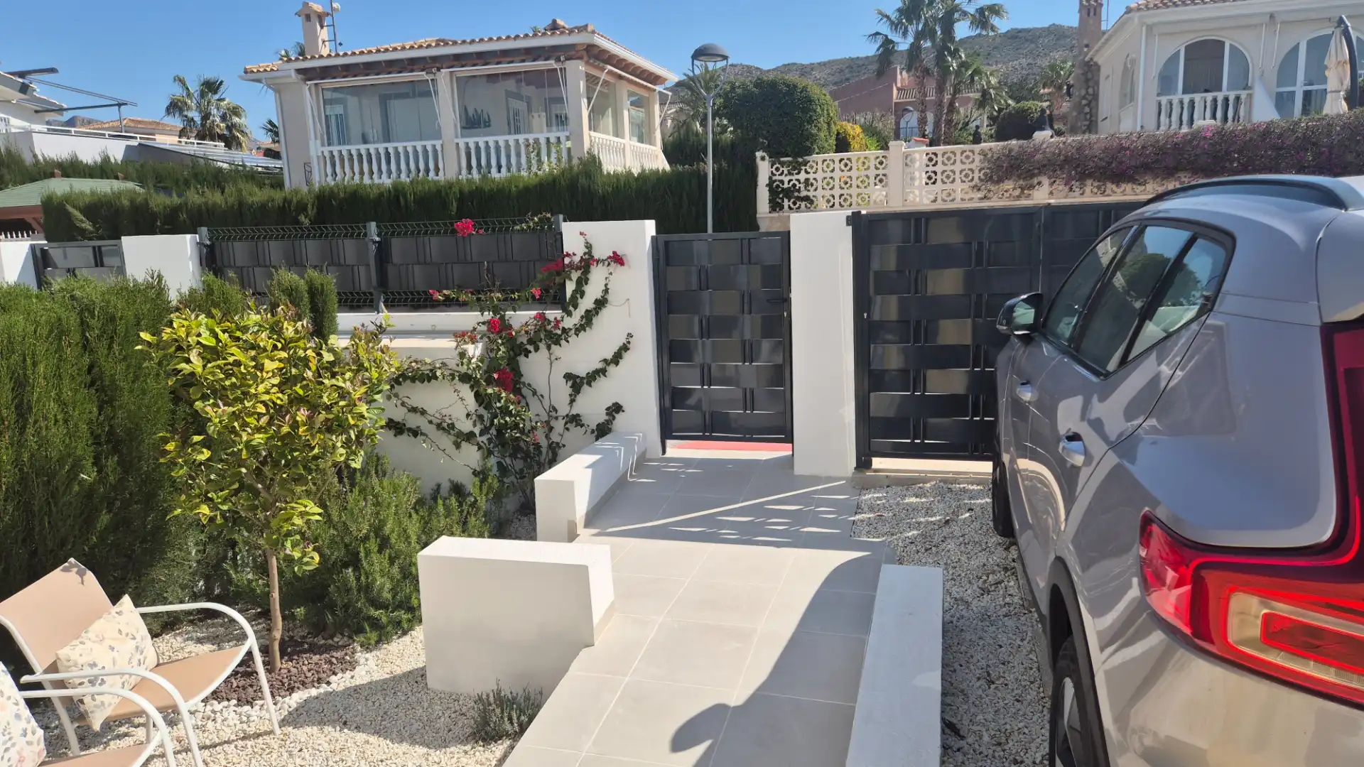 Vista exterior de Casa o chalet en venta en Busot con Aire acondicionado, Calefacción y Jardín privado