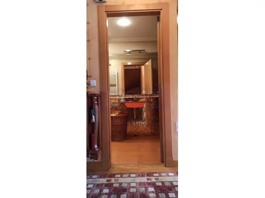 Casa adosada en venta en Miranda de Ebro con Jardín privado y Piscina