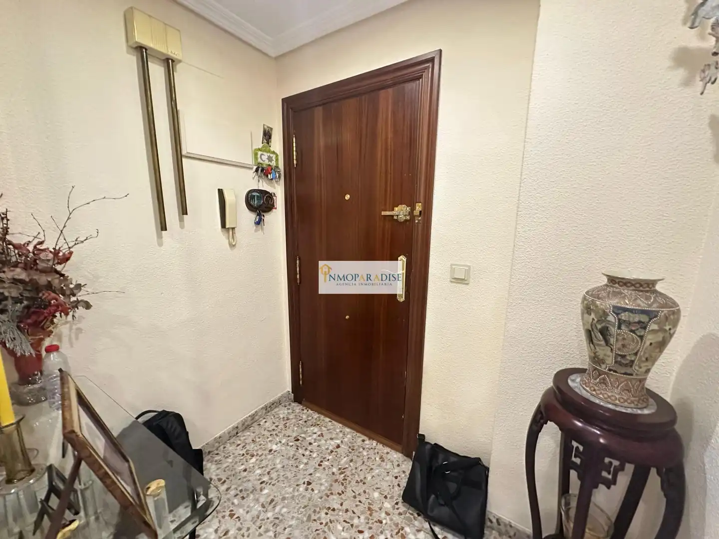Ático en venta en Calle de Roselló, Altozano - Conde Lumiares
