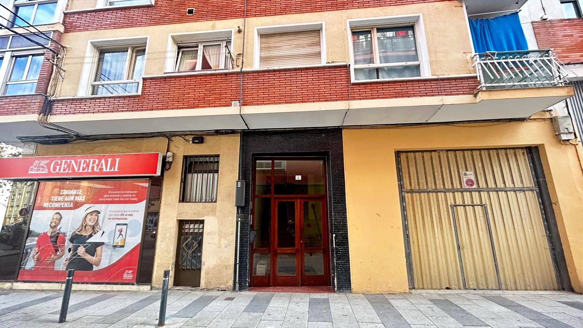 Vista exterior de Piso en venta en Santoña