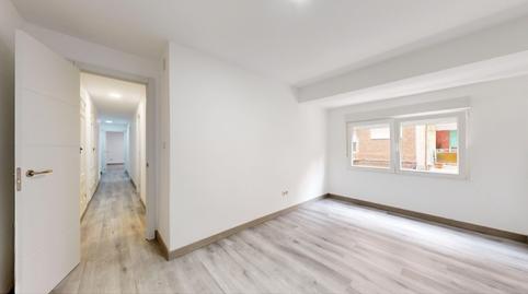 Foto 2 de Piso en venta en Calle Germanies, Zona Avenida al Vedat, Valencia