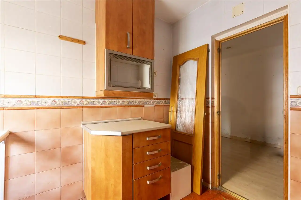 Kitchen of Ground floor for sale in Madrid