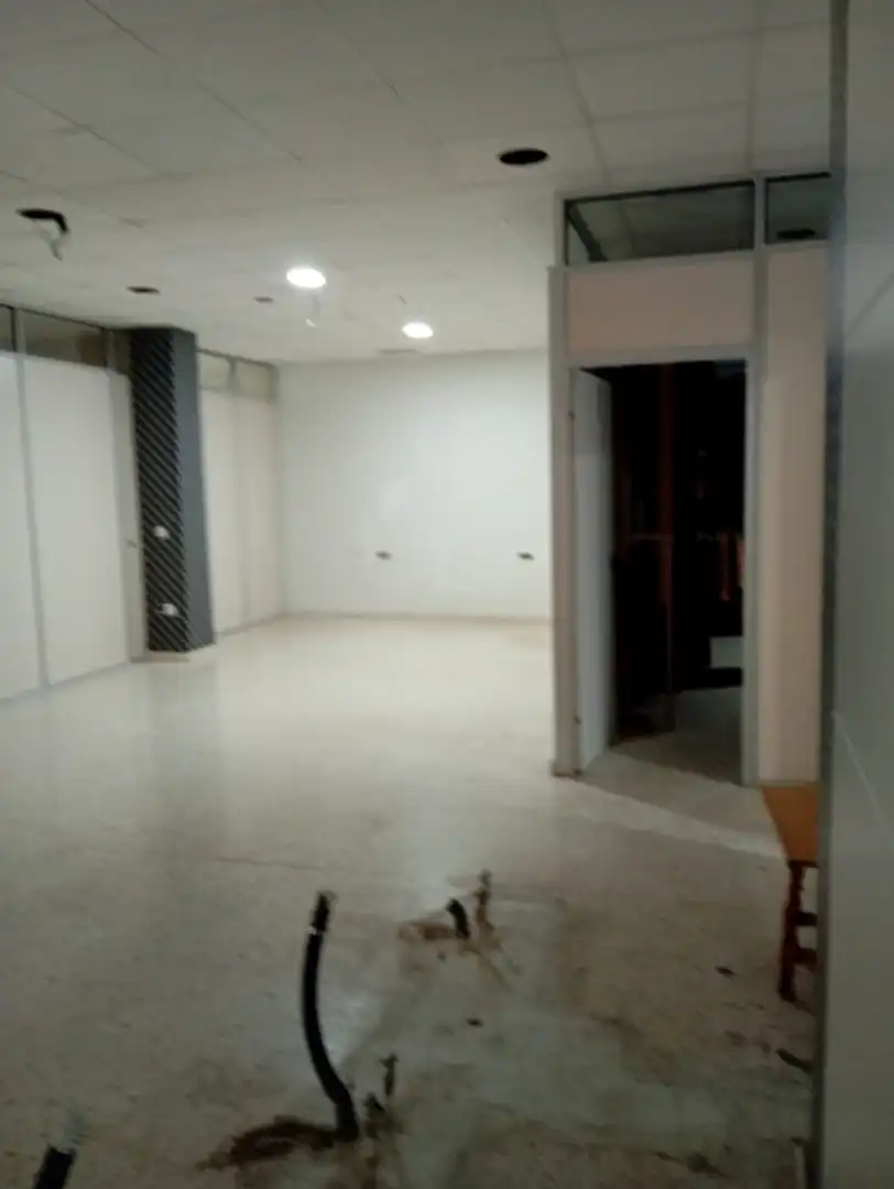 Local commercial à louer à Calle Sindicalista Luis Cobos 21, imagen 6