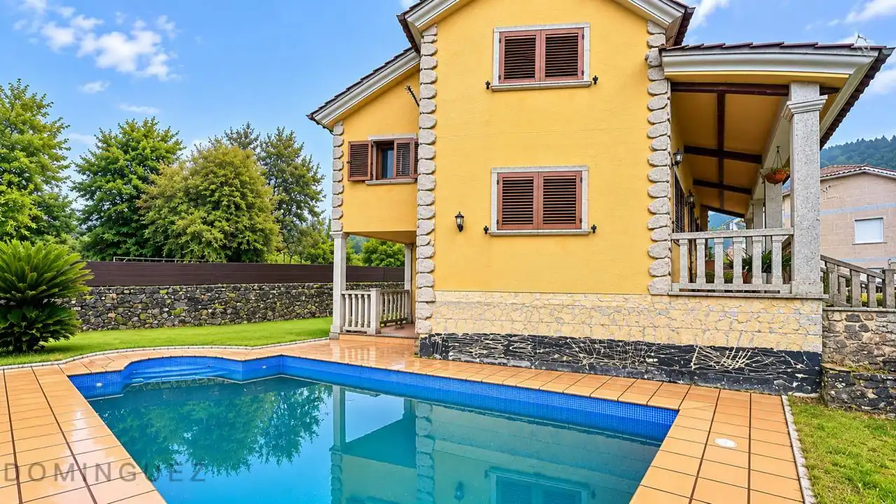 Chalet con piscina en venta en Redondela, imagen 6