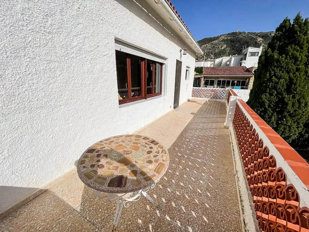 Terrassa de Casa o xalet en venda en L'Alfàs del Pi amb Terrassa i Piscina
