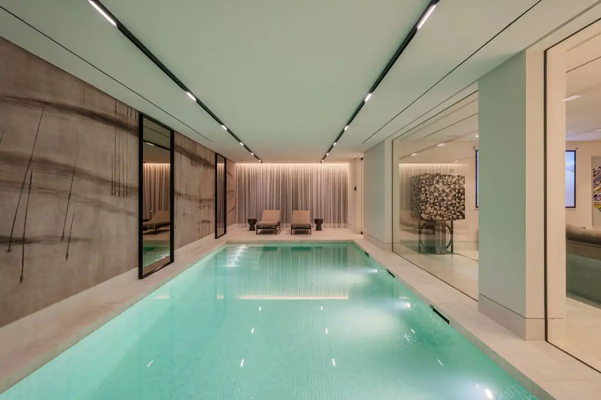 Piscina de Casa o xalet en venda en Marbella amb Aire condicionat, Jardí privat i Terrassa