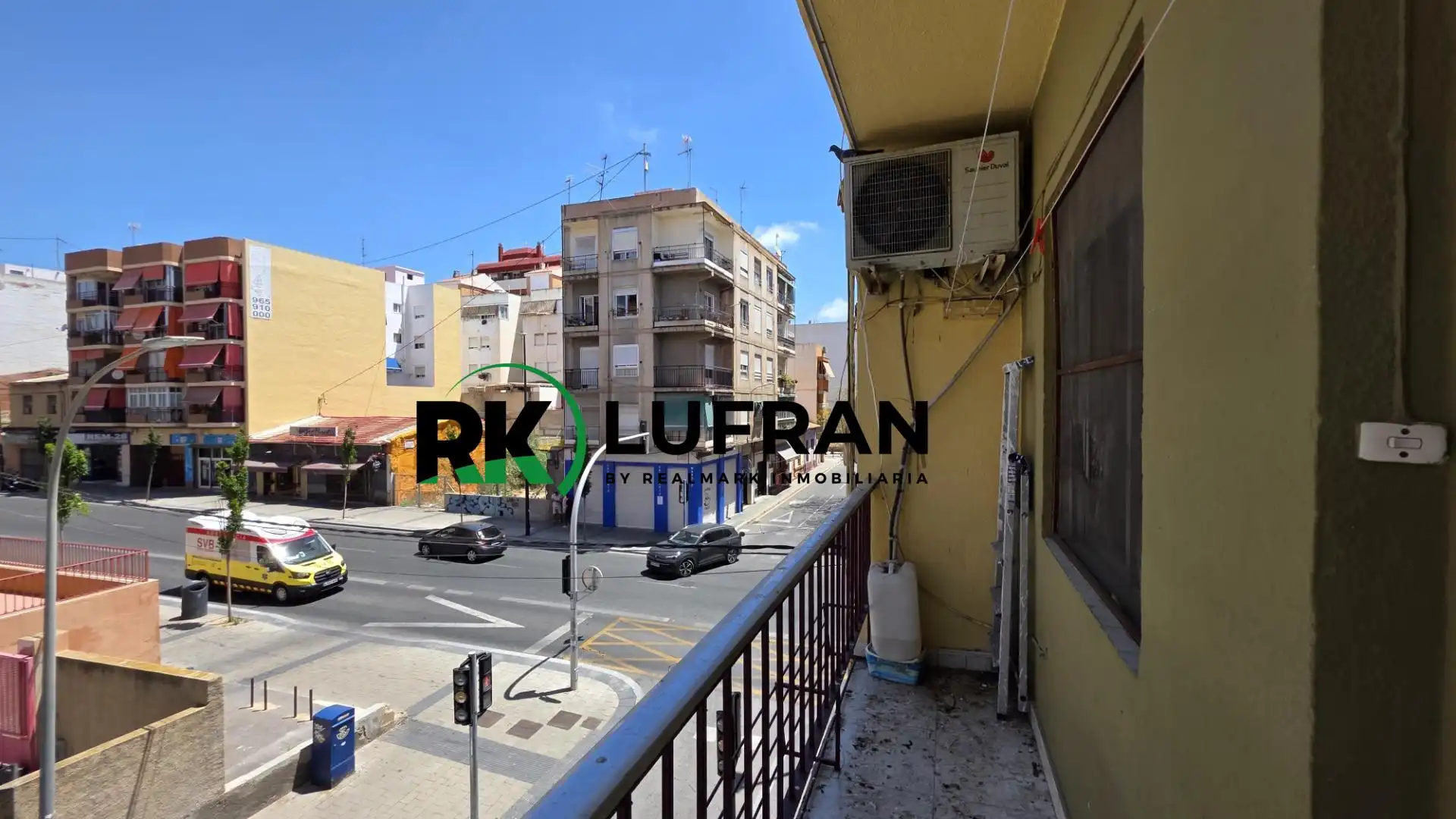 Wohnung mit Terrasse zum Verkauf in Calle AAIUN, imagen 4