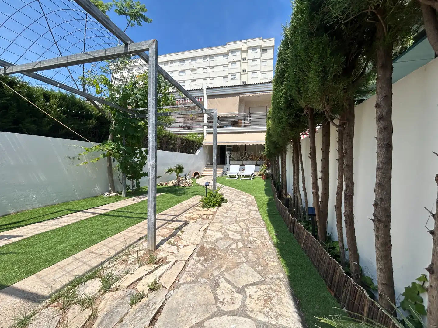 Garden of Detached homes for sale in Gandia  with Air Conditioner, Private garden and Terrace