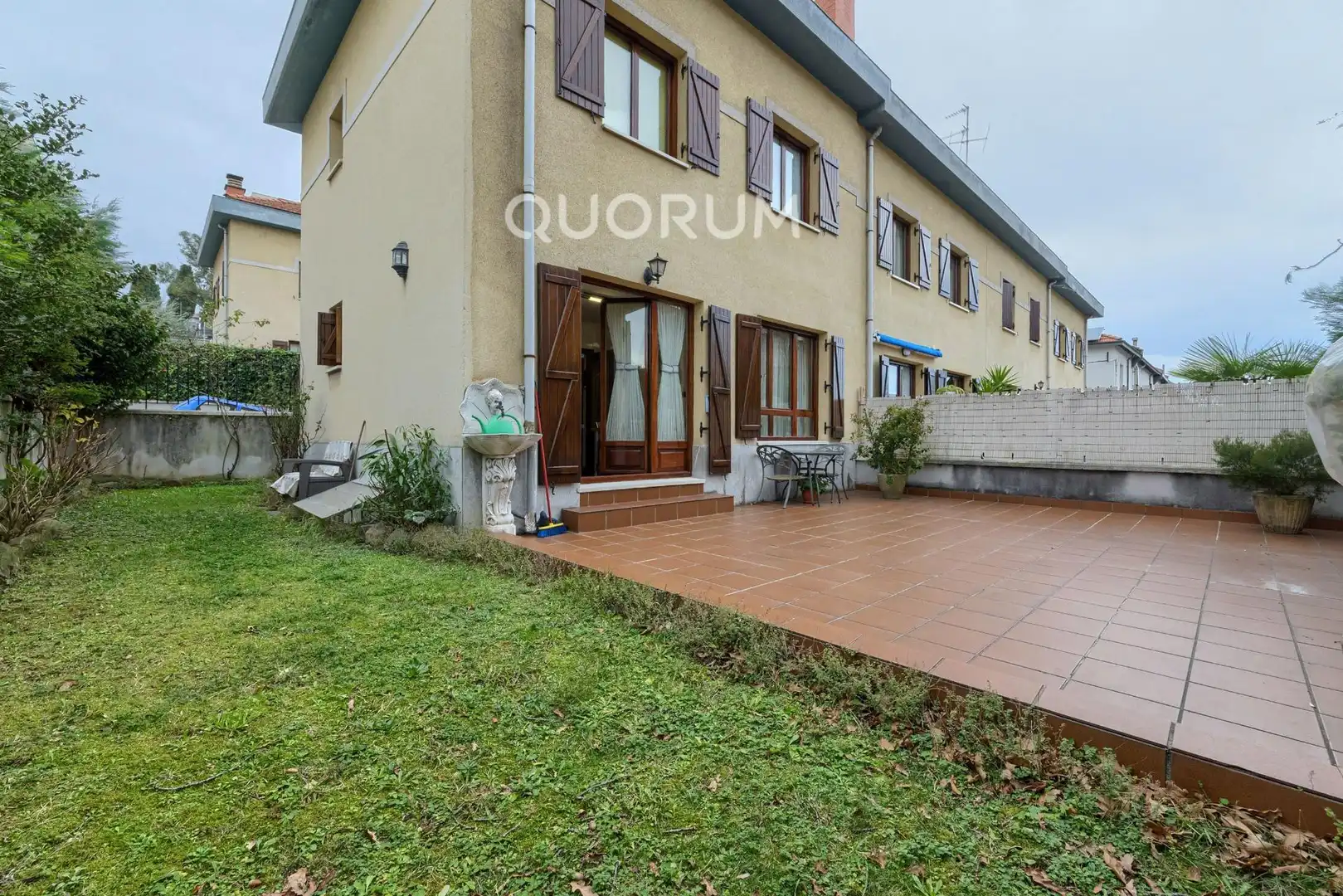 Jardín de Casa adosada en venta en Basauri  con Calefacción, Jardín privado y Terraza