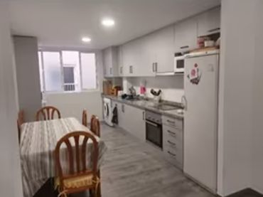 Flat with lift to rent in Elche ciudad