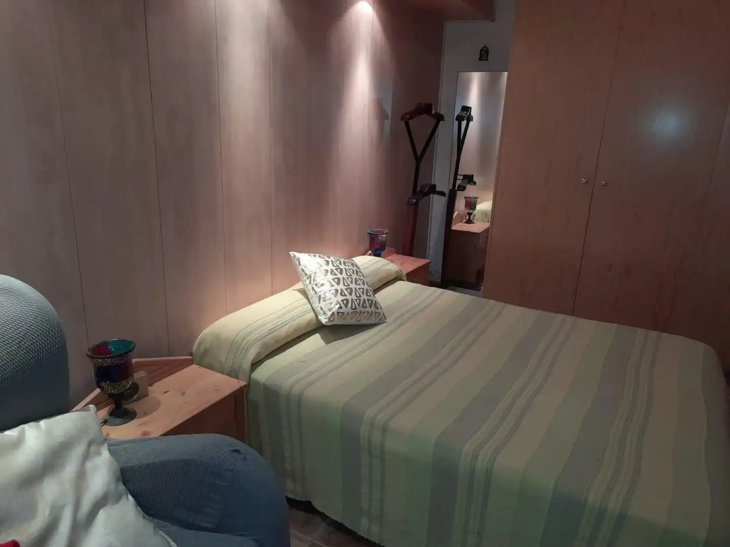 Dormitori de Casa o xalet en venda en Flix amb Jardí privat, Terrassa i Traster