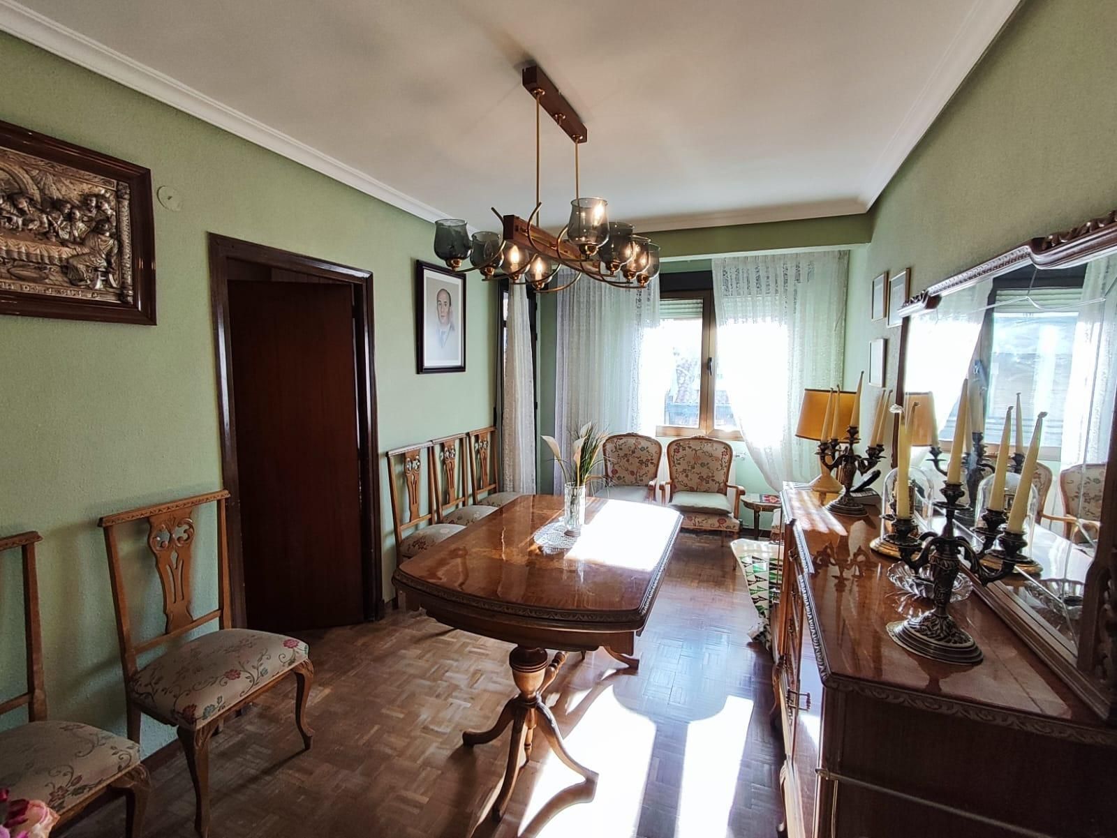 Dining room of Flat for sale in Valladolid Capital  with Heating and Terrace
