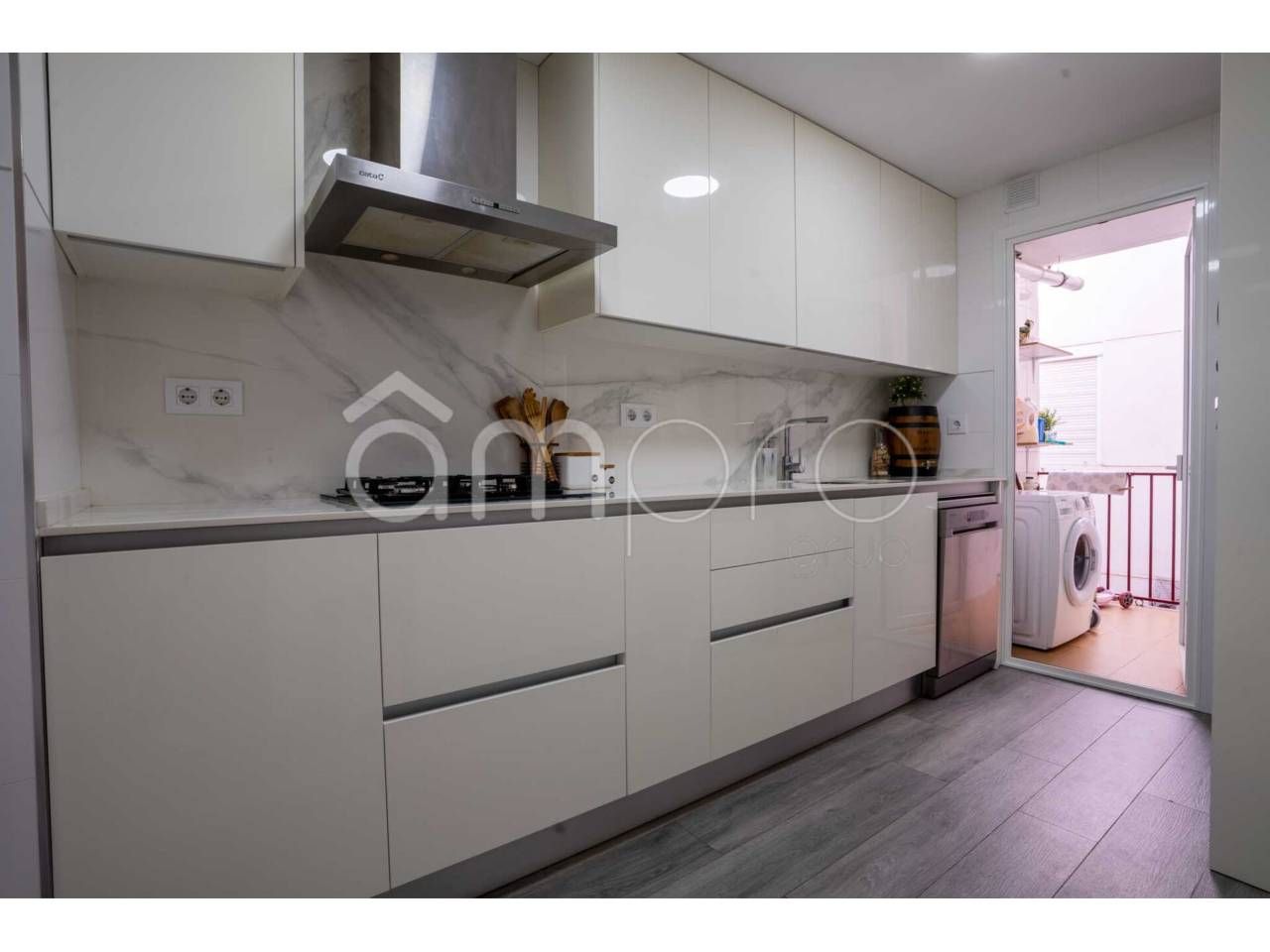 Kitchen of Flat for sale in Torredembarra  with Terrace and Balcony