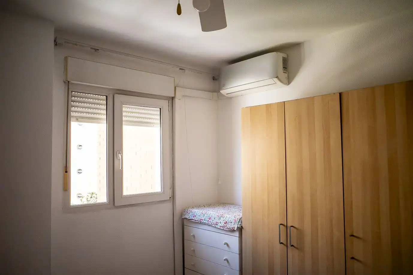 Schlafzimmer von Wohnung zum Verkauf in Málaga mit Klimaanlage, Terrasse und Abstellraum