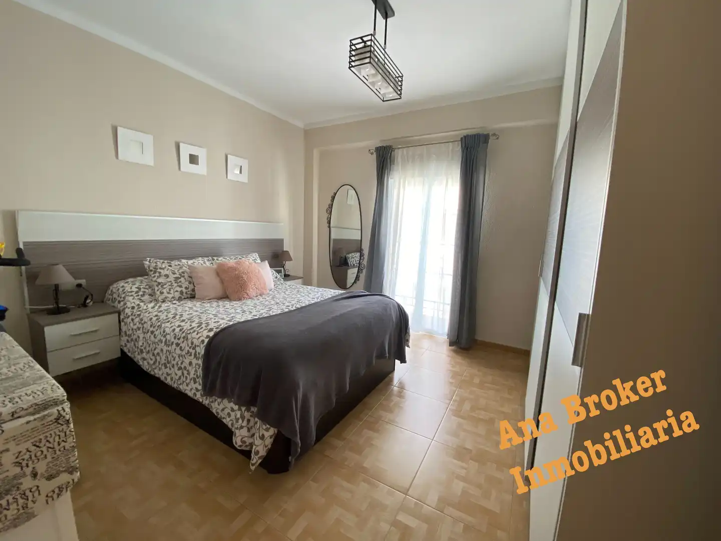 Flat for sale in Casco Histórico