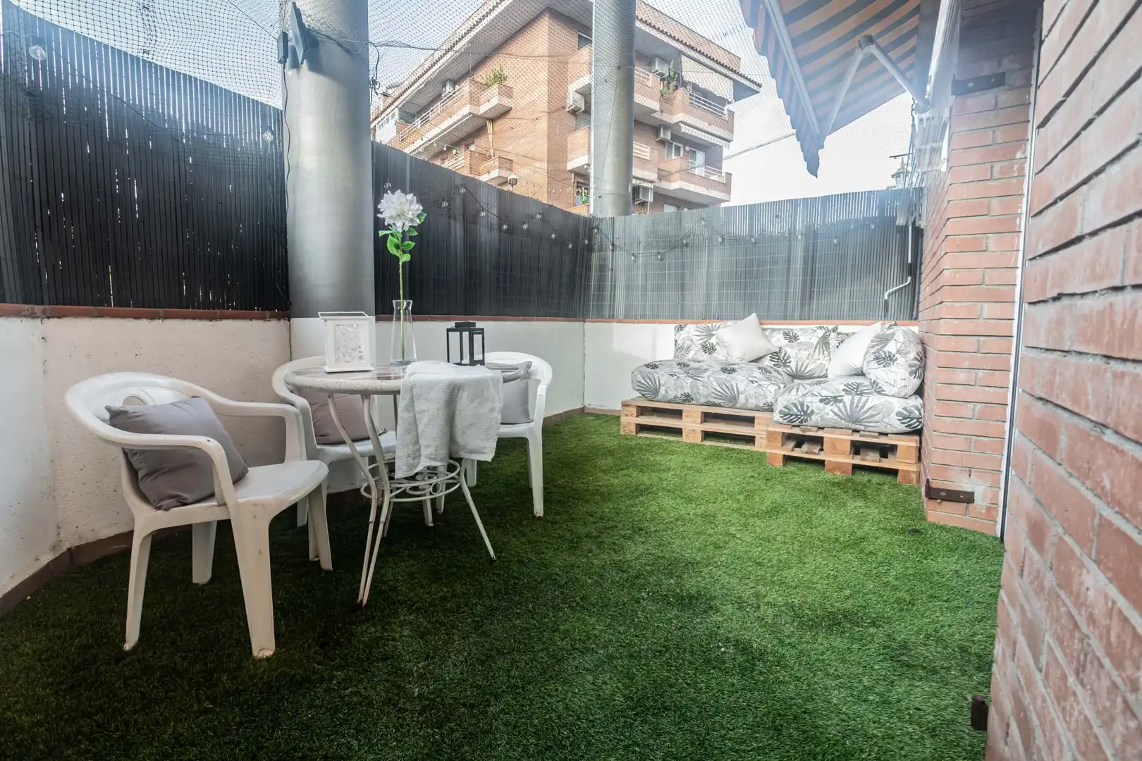 Terrasse von Maisonette zum Verkauf in Rubí mit Klimaanlage, Heizung und Möbliert
