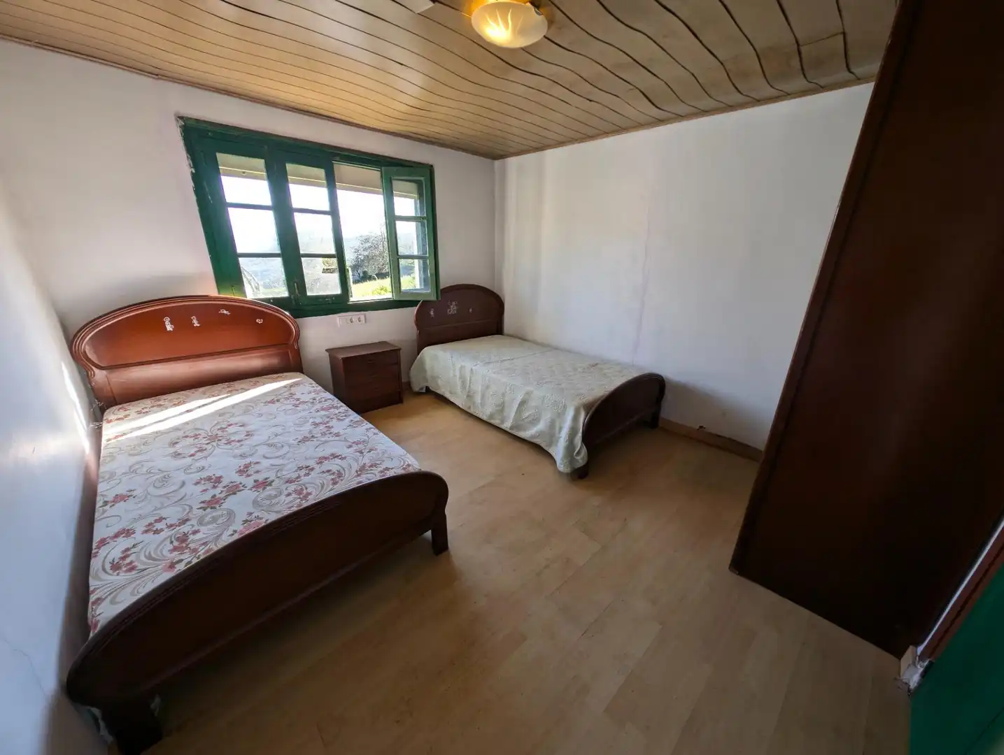 Habitación de Casa o chalet en venta en Salas con Jardín privado, Terraza y Trastero