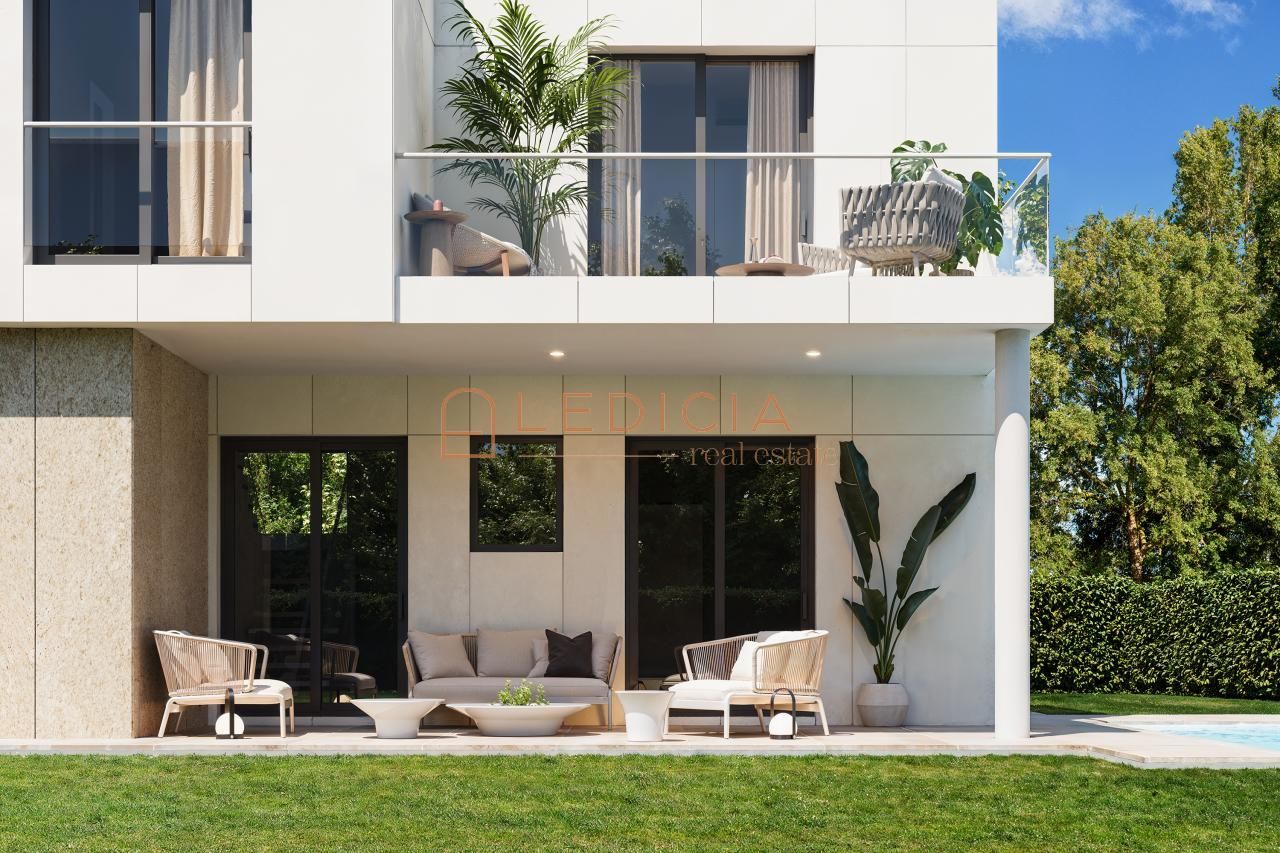 Terrace of House or chalet for sale in Vigo   with Heating, Private garden and Terrace