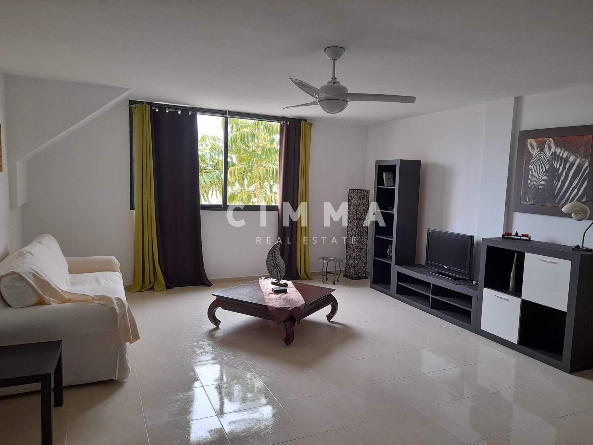 Living room of Duplex for sale in Villajoyosa / La Vila Joiosa  with Air Conditioner, Heating and Private garden