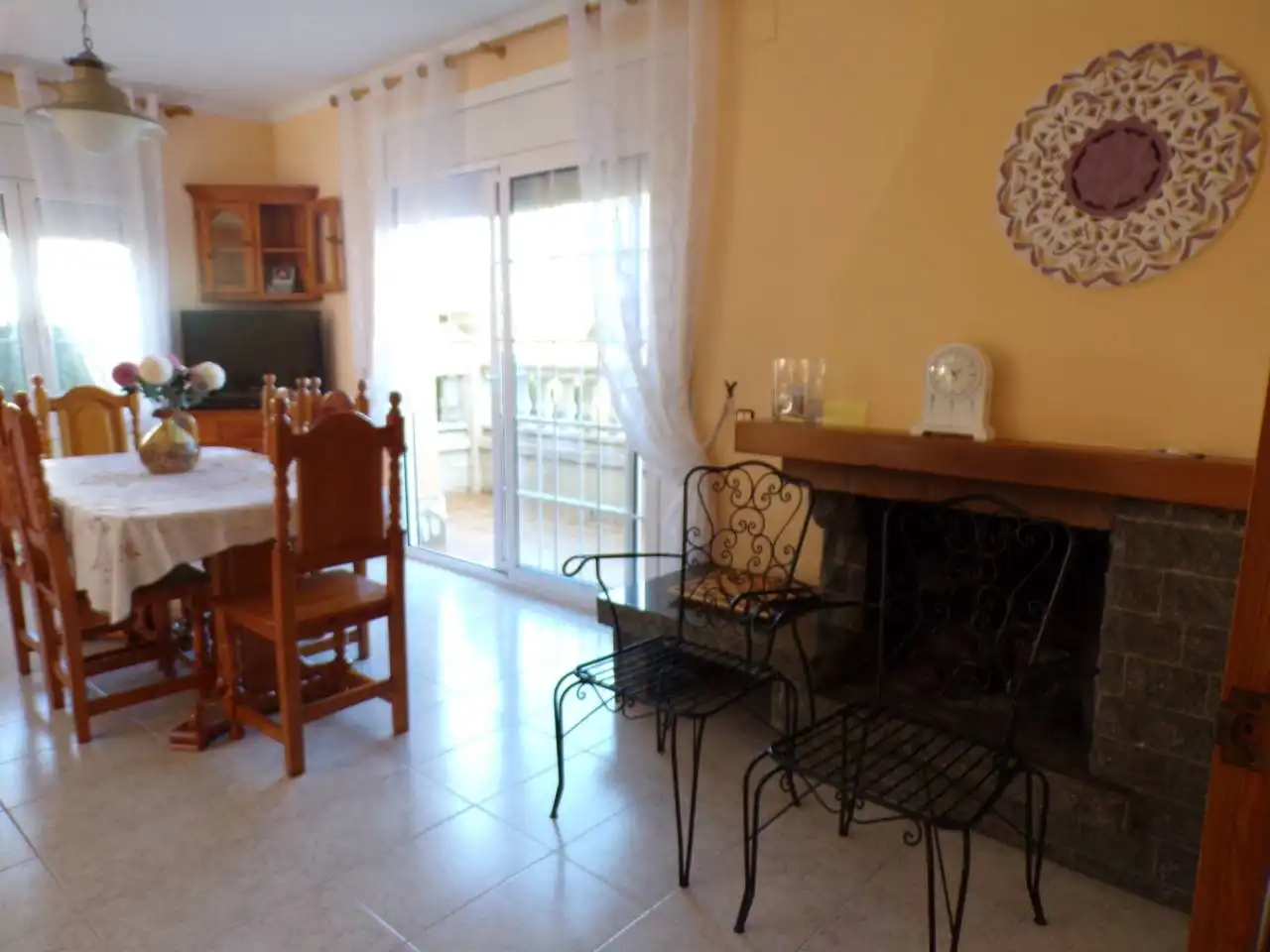Menjador de Casa o xalet en venda en Tordera amb Calefacció, Jardí privat i Terrassa