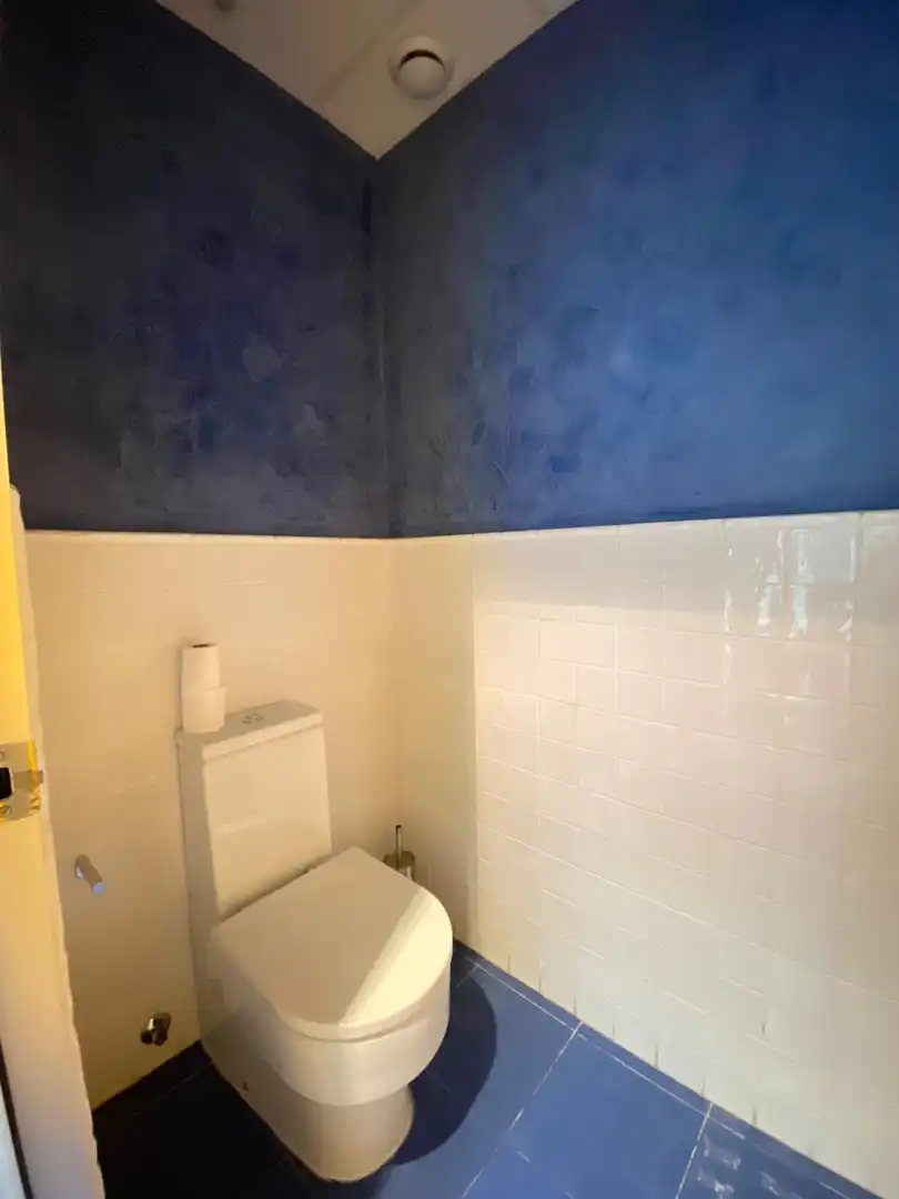 Baño de Nave industrial en venta en Torres de la Alameda