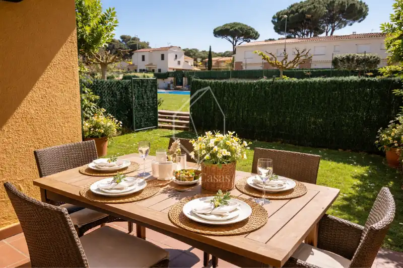 Terraza de Casa adosada en venta en L'Escala con Aire acondicionado, Calefacción y Terraza