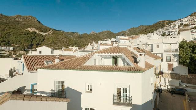 Casa-chalet en Venta en Calle Malaga en Ojén