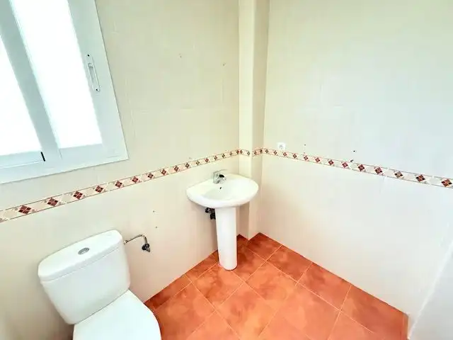 Bany de Dúplex en venda en Torrox amb Piscina comunitària