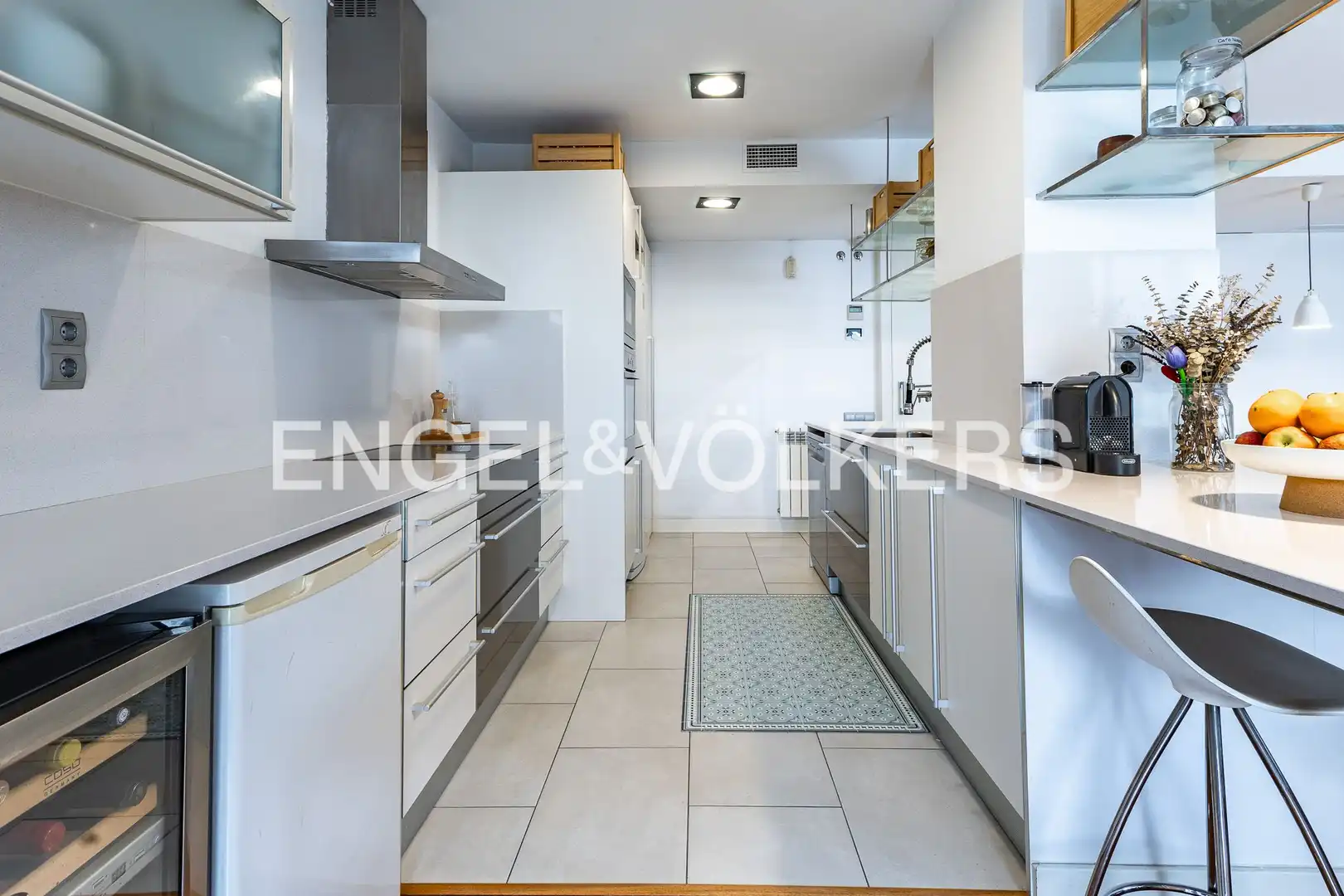 Cocina de Piso en venta en Sant Cugat del Vallès con Aire acondicionado, Calefacción y Jardín privado