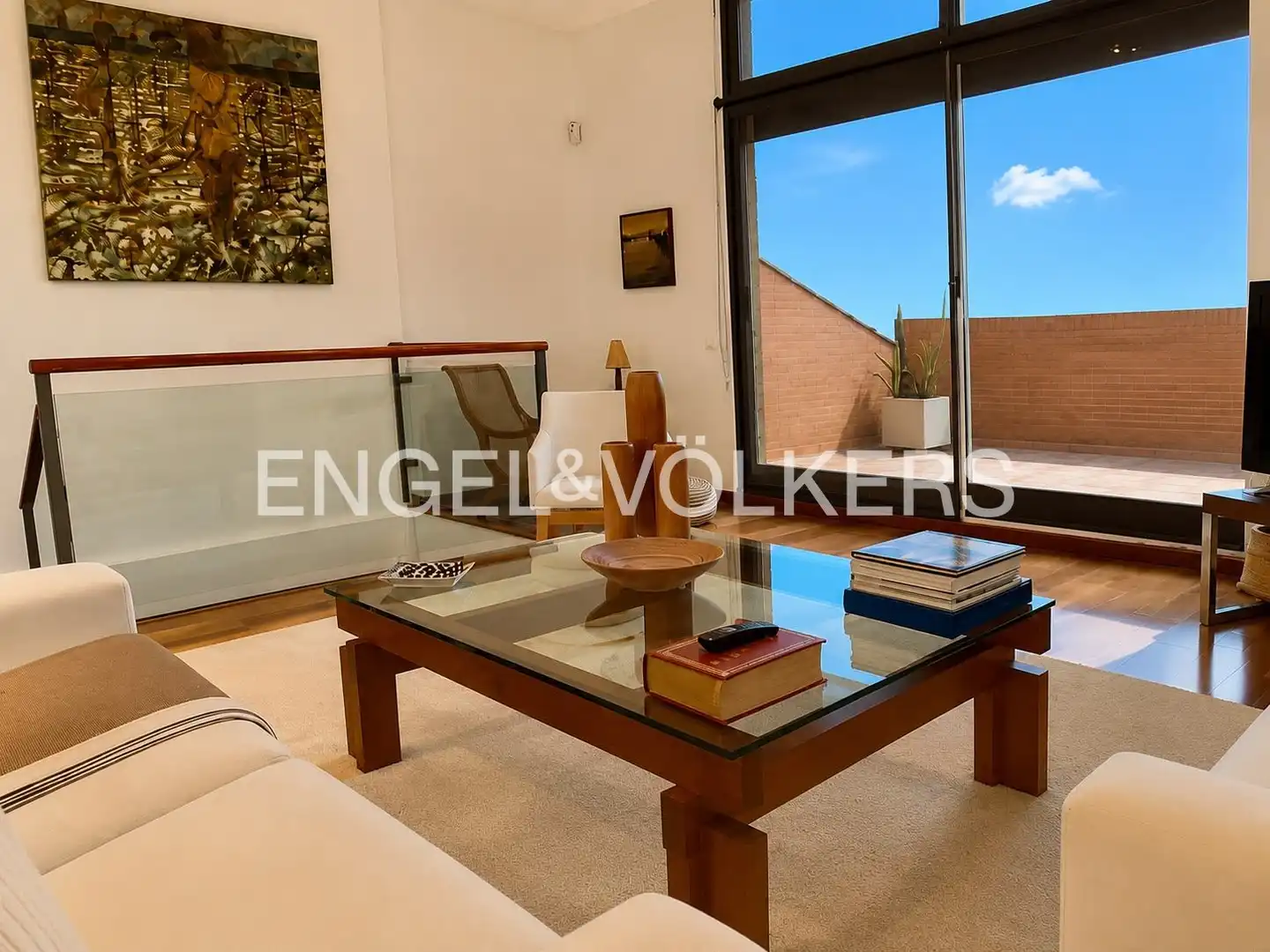Sala d'estar de Casa adosada de lloguer en Valencia amb Aire condicionat, Calefacció i Jardí privat