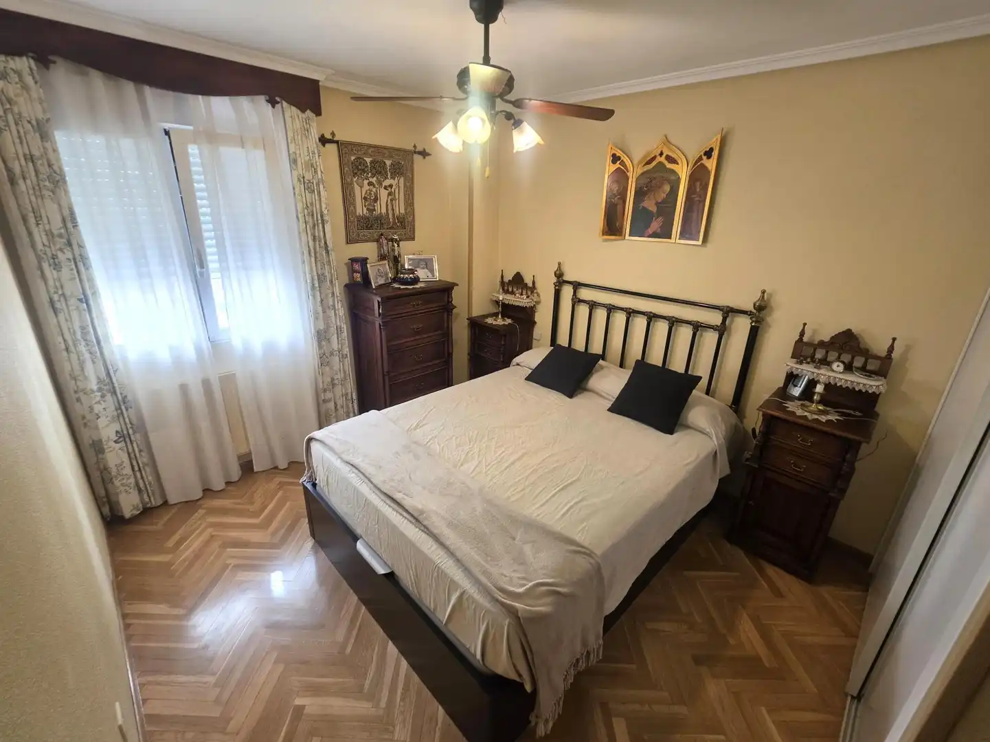 Habitación de Piso en venta en Valdemoro con Aire acondicionado, Calefacción y Parquet