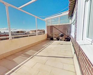 Terrace of Attic to rent in  Madrid Capital  with Air Conditioner, Heating and Terrace