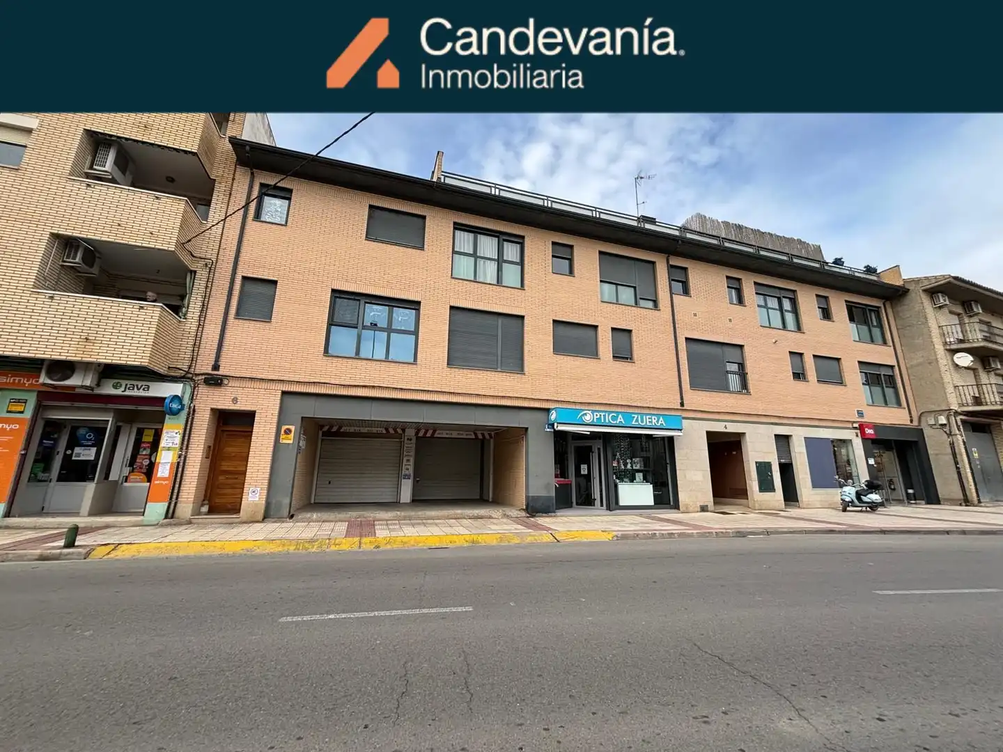 Aparcament en venda a Avenida Zaragoza