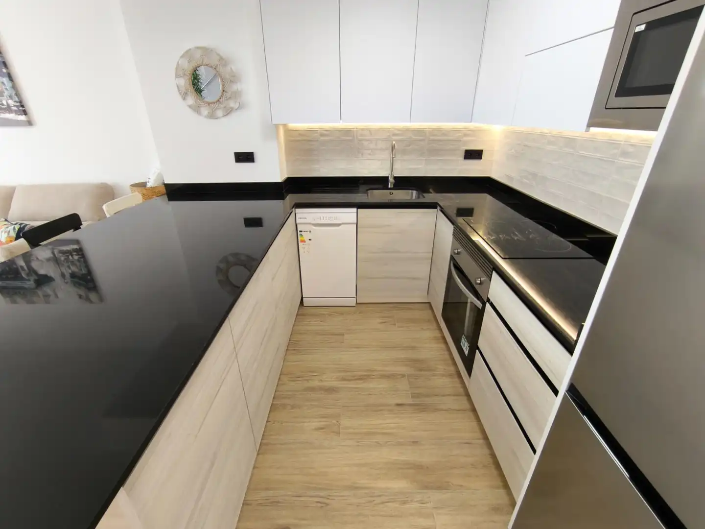 Casa adosada en venta en Calle Fotógrafo Tiana, 8, Las Lomas de Rame - Bahía Bella