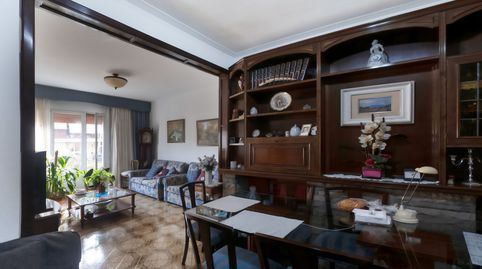 Foto 4 de Piso en venta en El Baix Guinardó, Barcelona Capital