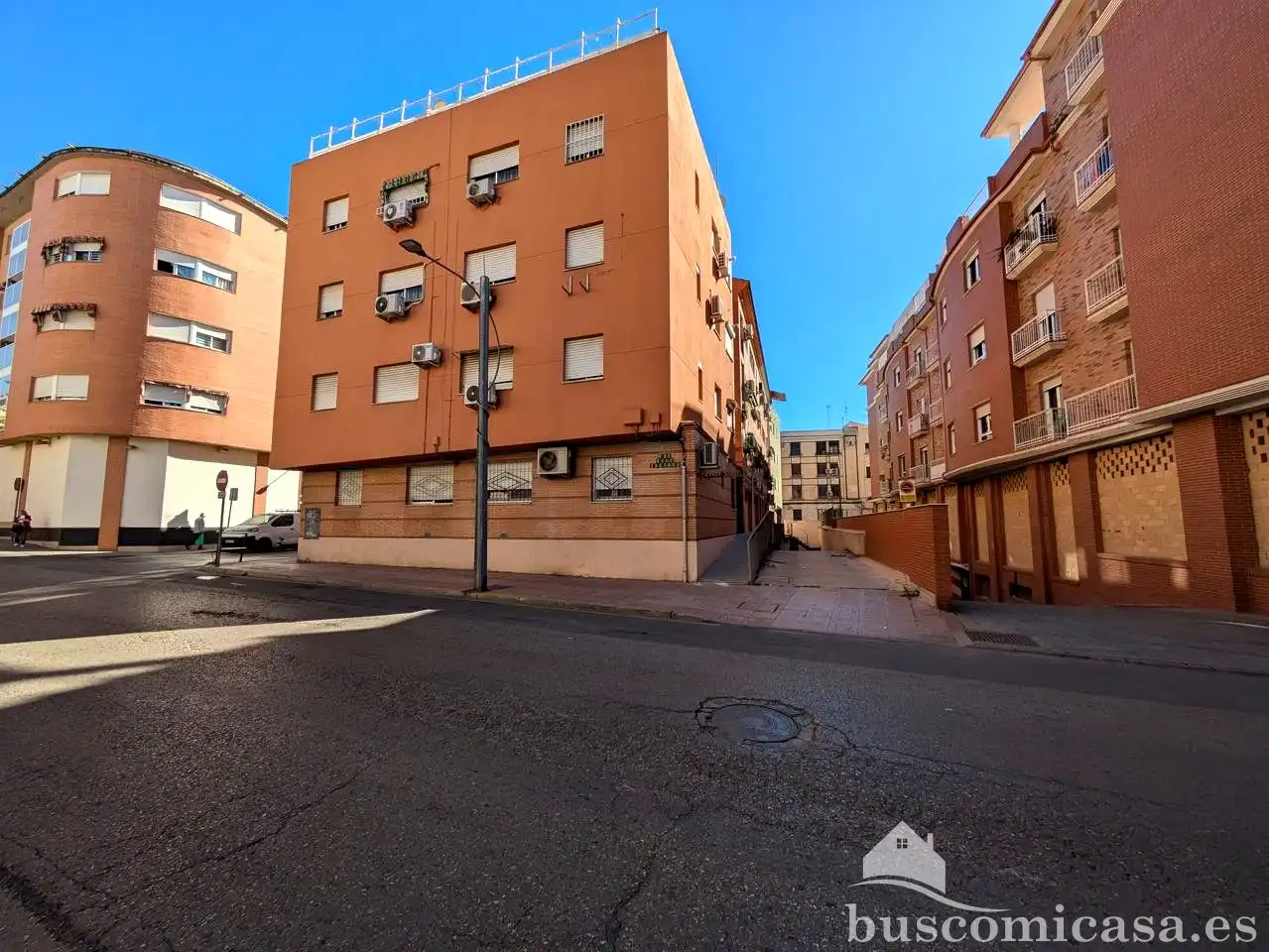 Aparcamiento en alquiler en Calle Guillén