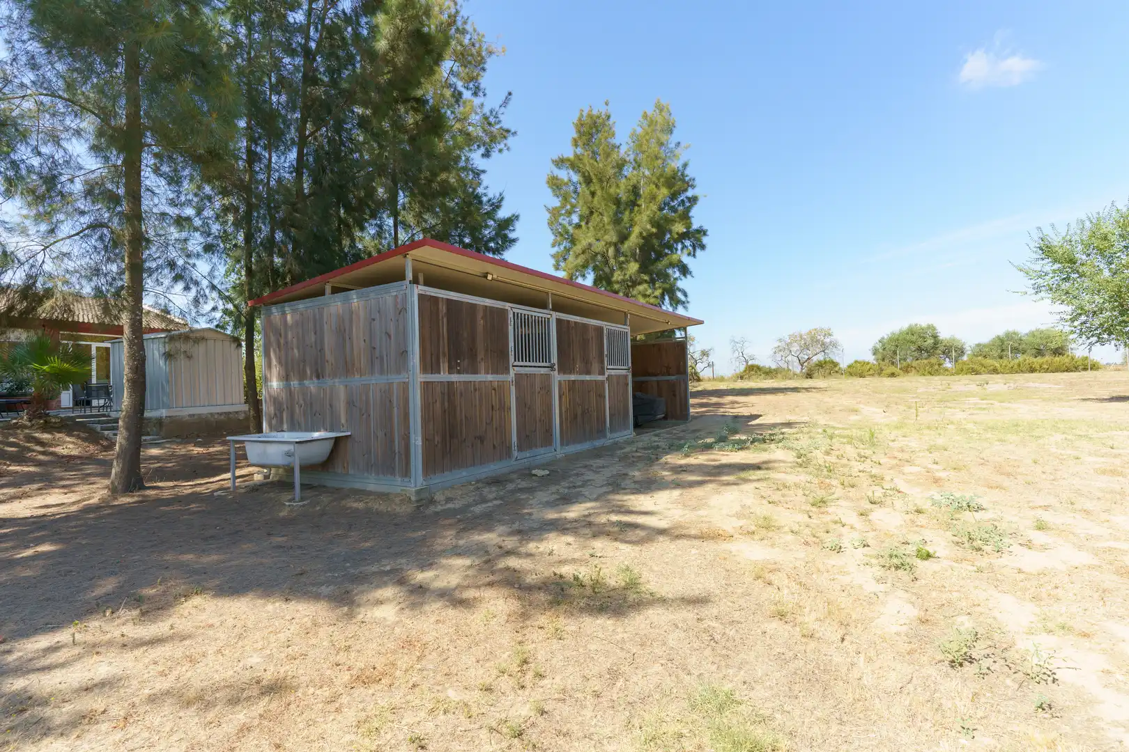 Vista exterior de Finca rústica en venta en La Palma del Condado con Jardín privado, Terraza y Piscina