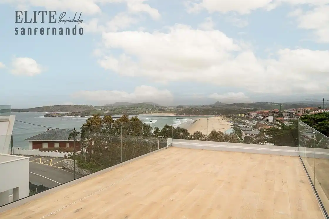 Terraza de Casa o chalet en venta en Suances con Calefacción, Jardín privado y Piscina