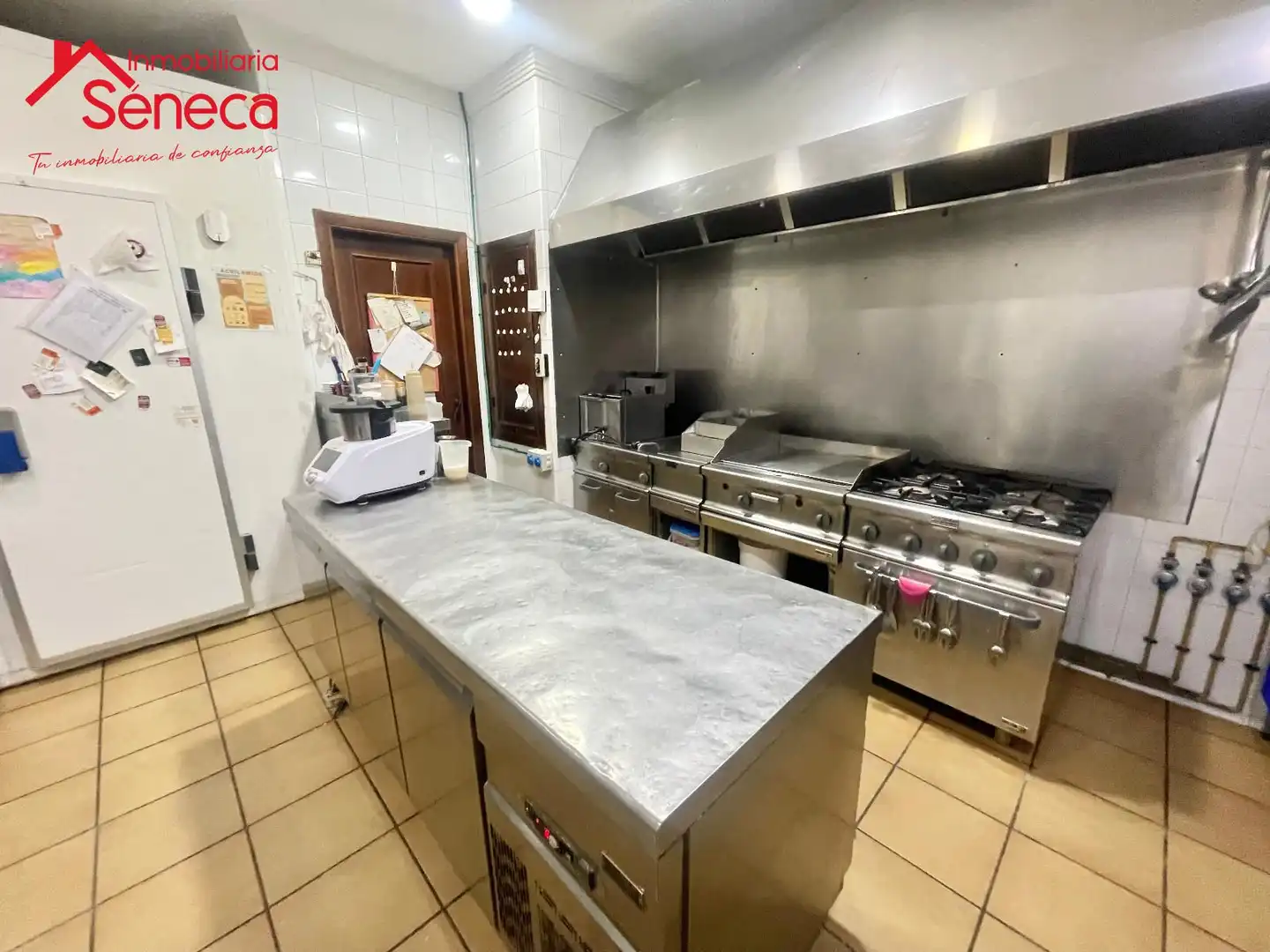 Business premises for sale in AGRUPACIÓN CÓRDOBA, imagen 4