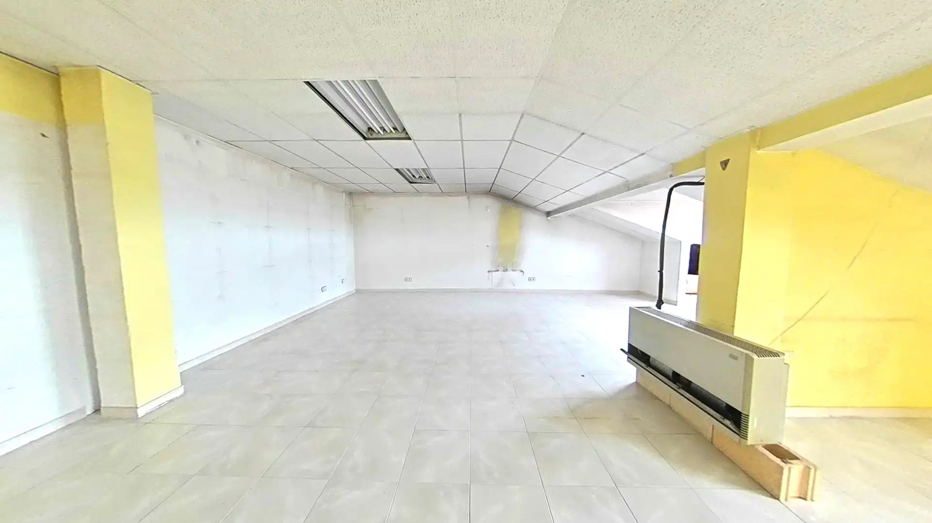 Office for sale in Casco Antiguo