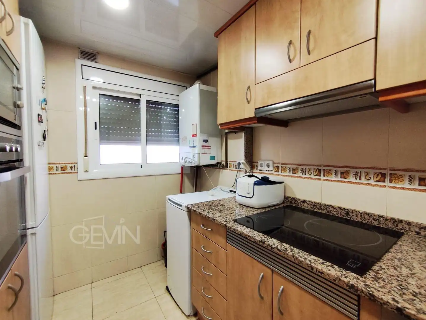 Cocina de Piso en venta en Santa Perpètua de Mogoda con Aire acondicionado, Calefacción y Trastero