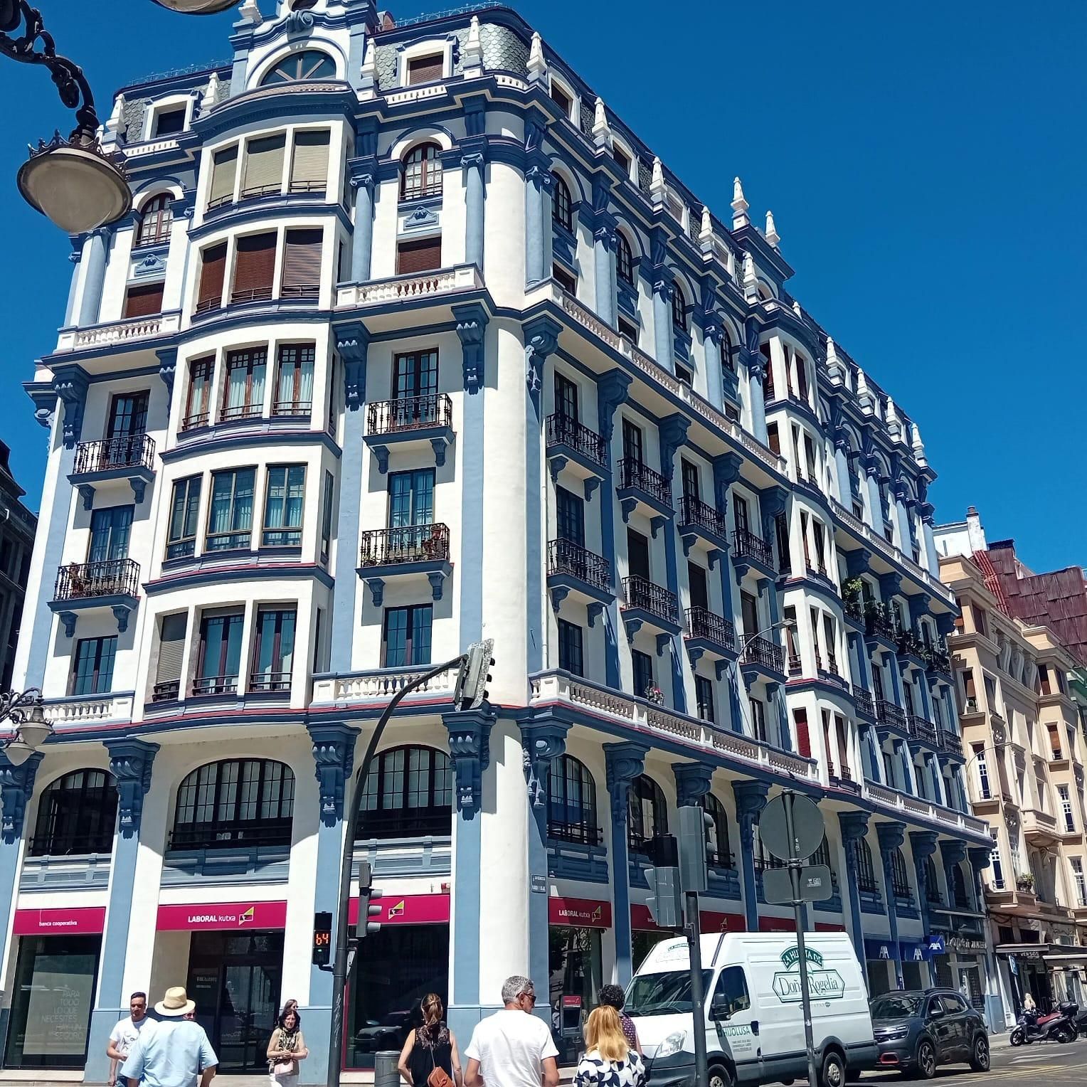 Exterior view of Flat to rent in León Capital   with Heating and Balcony