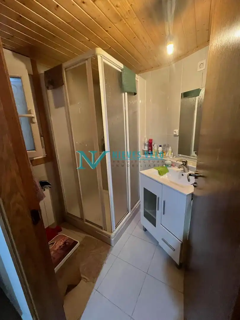 Bathroom of Houses for sale in Carballo  with Heating and Private garden