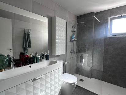 Bathroom of Flat to rent in Santa Lucía de Tirajana  with Balcony