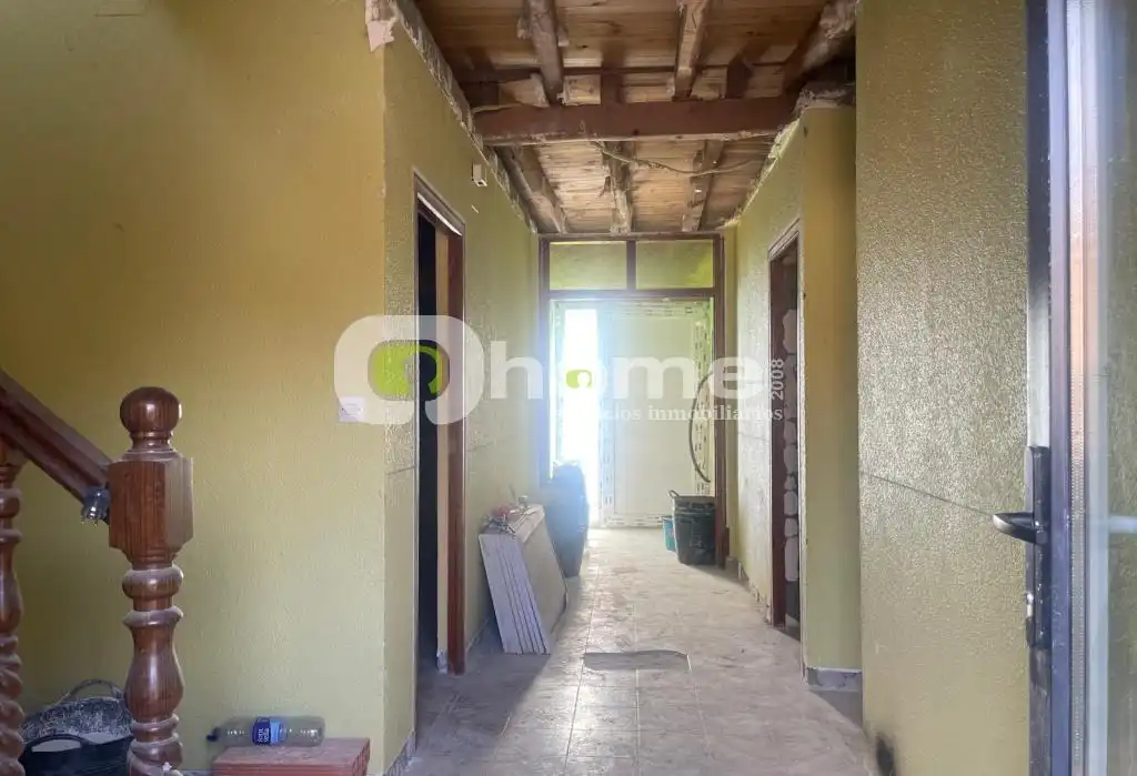 Casa adosada en venta en San Cristóbal de Entreviñas
