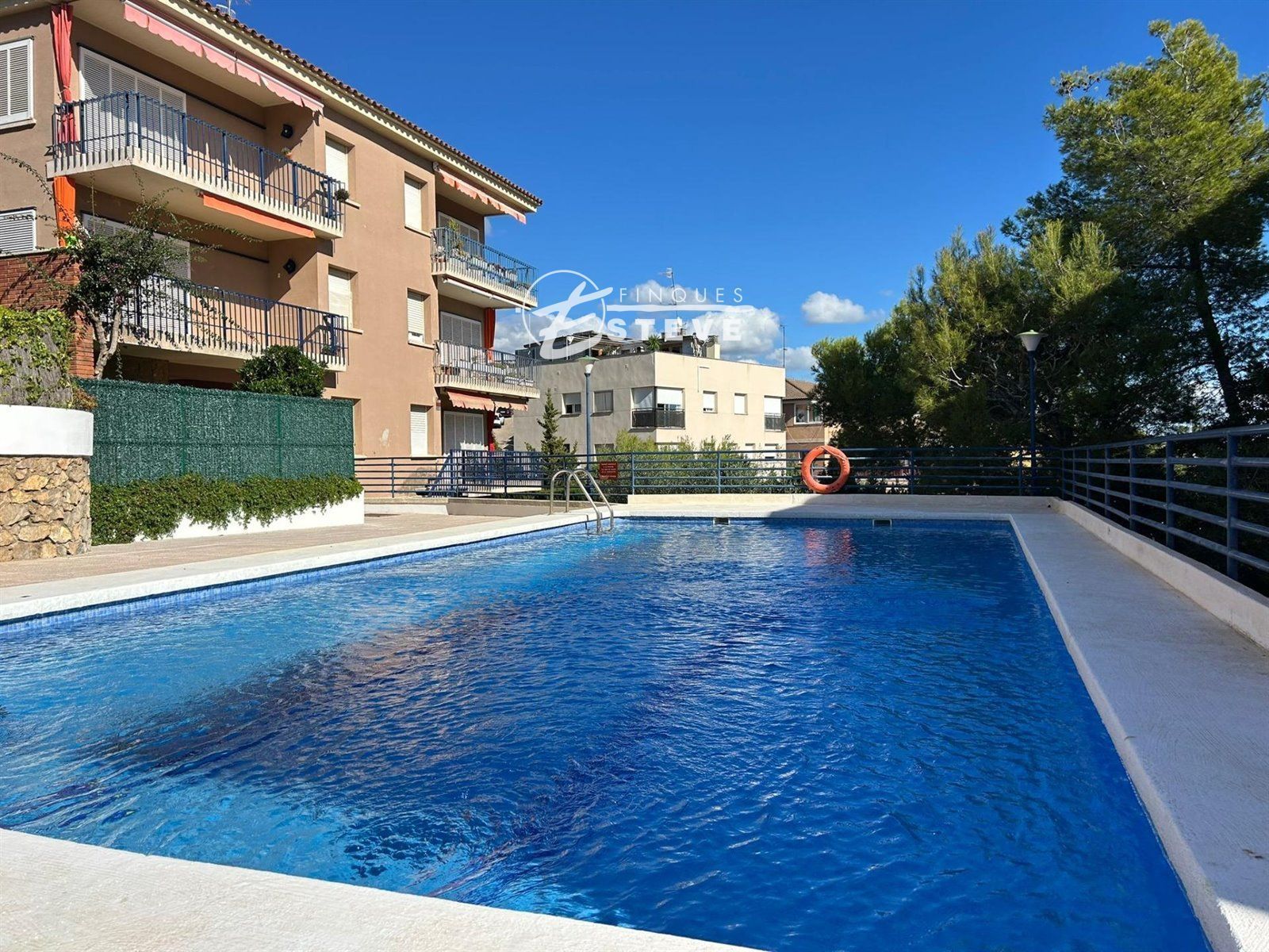 Piscina de Dúplex en venta en Calafell con Terraza, Trastero y Piscina